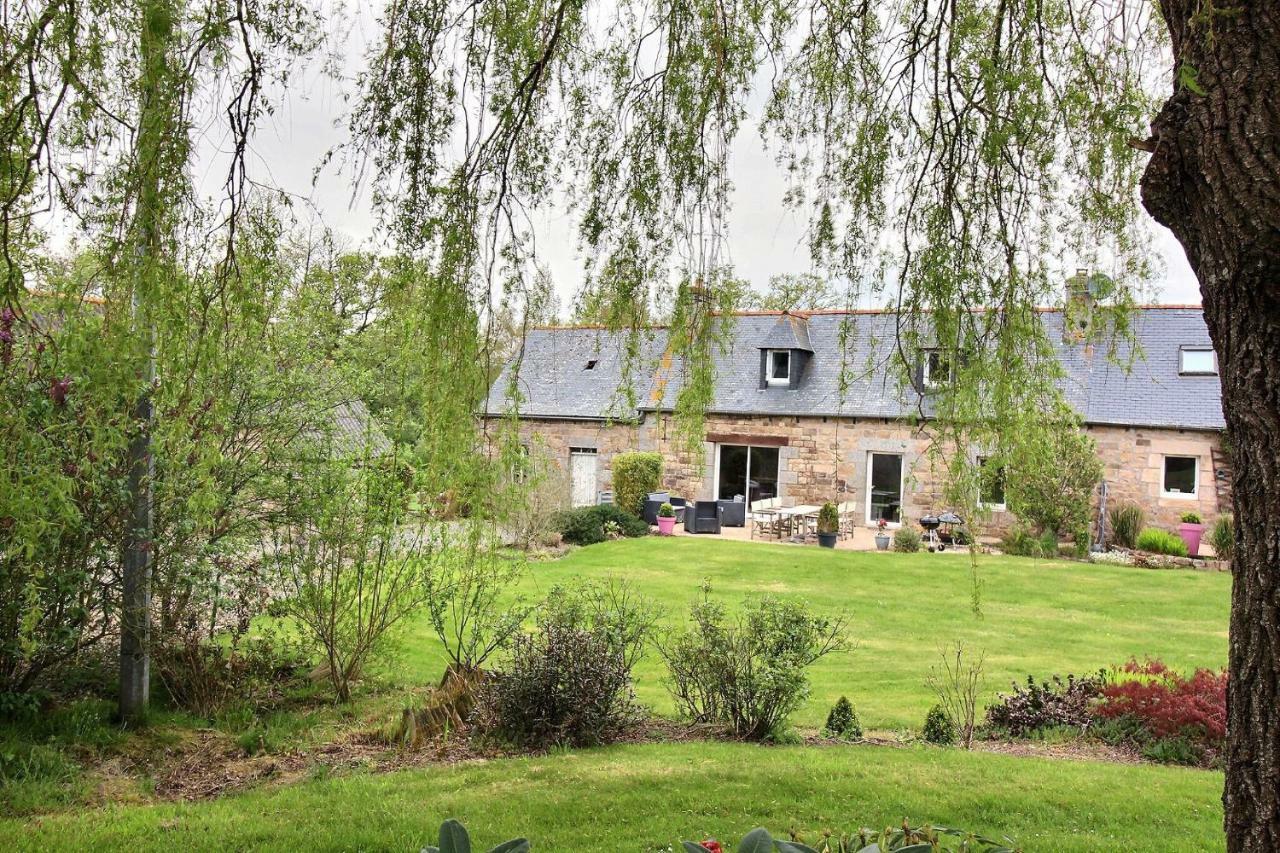 Maison à la campagne Louargat Exterior foto